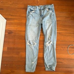American eagle light wash straight leg jeans
